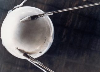 4. 10. vypuštěn do vesmíru Sputnik 1