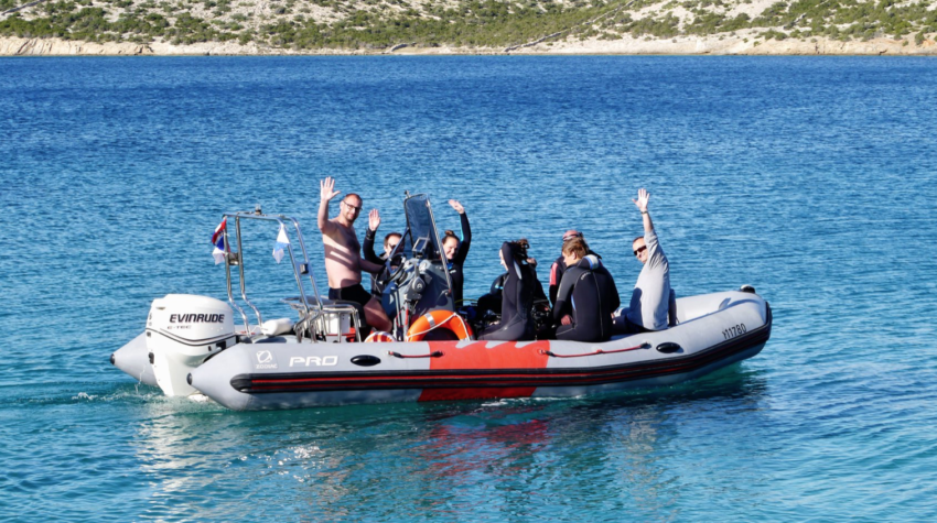 Odjezd na potápěčksou lokalitu, ostrov Pag Chorvatsko (foto: Filip Kříž)